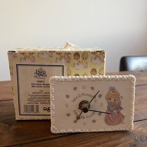 Precious Moments - Mini Desk Clock ๐ฐ๏ธ